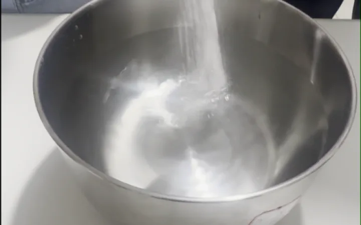 Stainless Steel Blade Saltwater Test